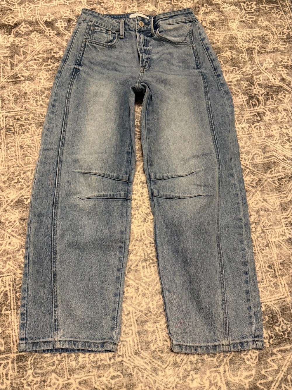 Vervet Barrel Jeans